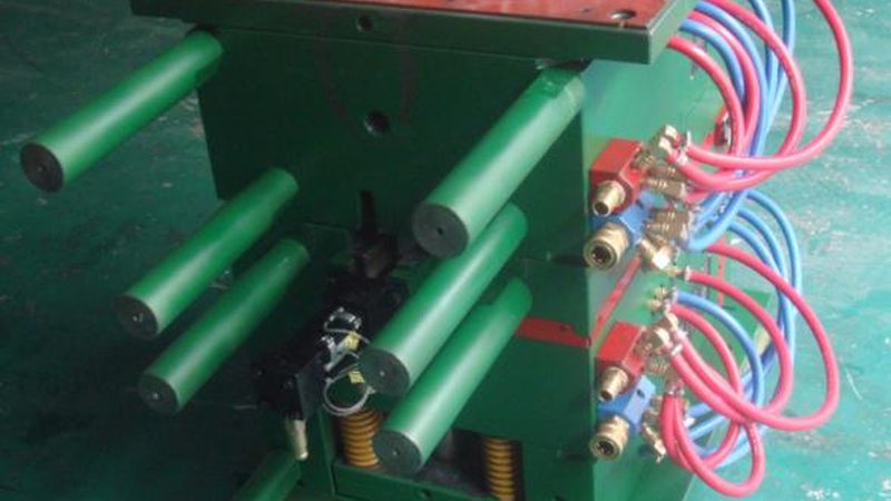 塑料模具加工规格型号解析：揭秘模具选型的关键要素
