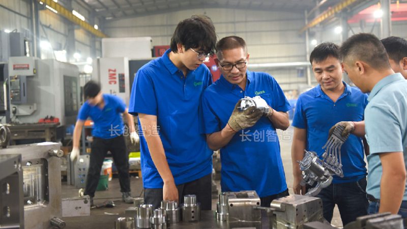 精密塑胶模具常见型号分类解析