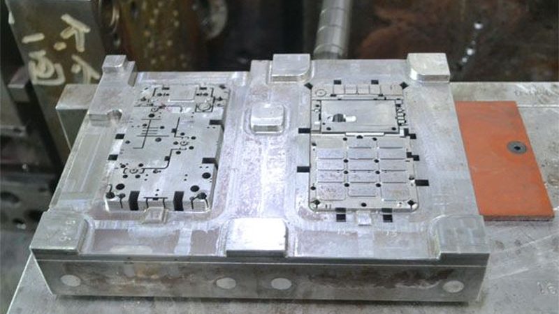 高速冲压模具：揭秘其高效背后的关键技术